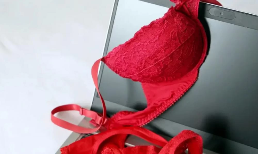 Θεσσαλονίκη: Revenge porn με κορίτσια της διπλανής πόρτας